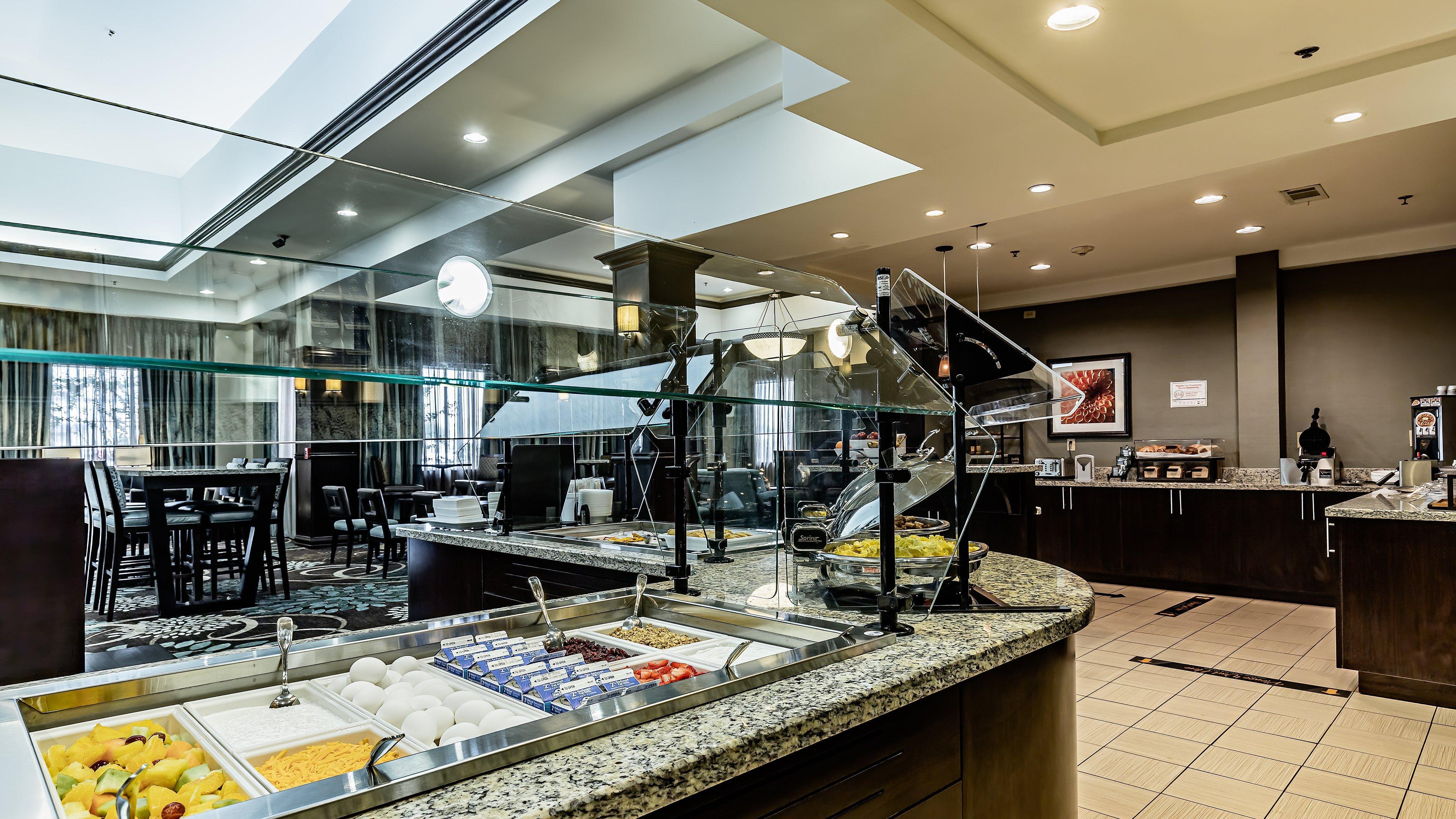 Staybridge Suites Laredo By Ihg Exterior foto